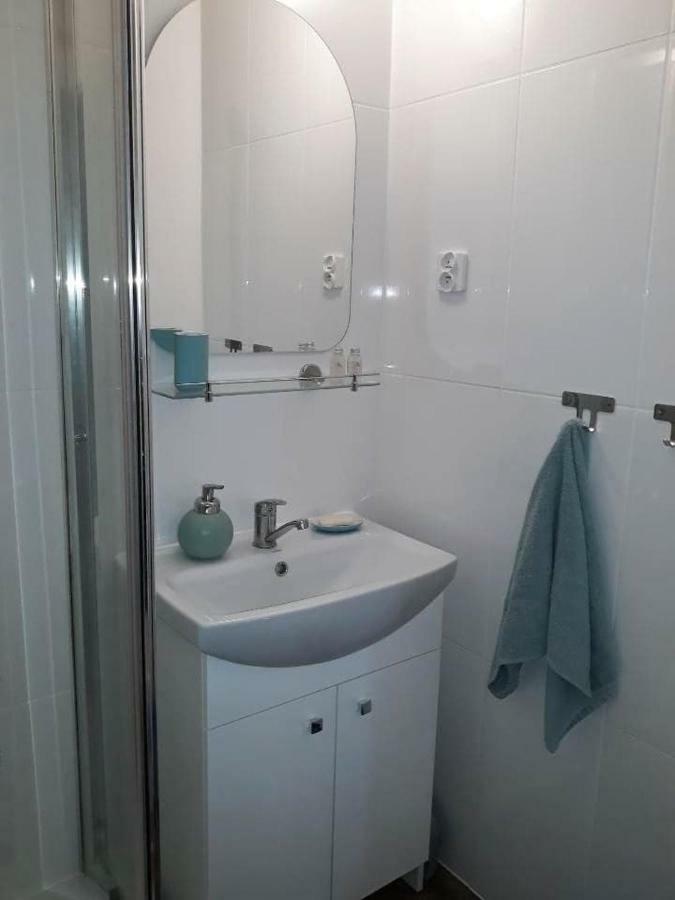 Apartment Kamienica Nad Malta- Mieszkania Nad Jeziorem Maltanskim